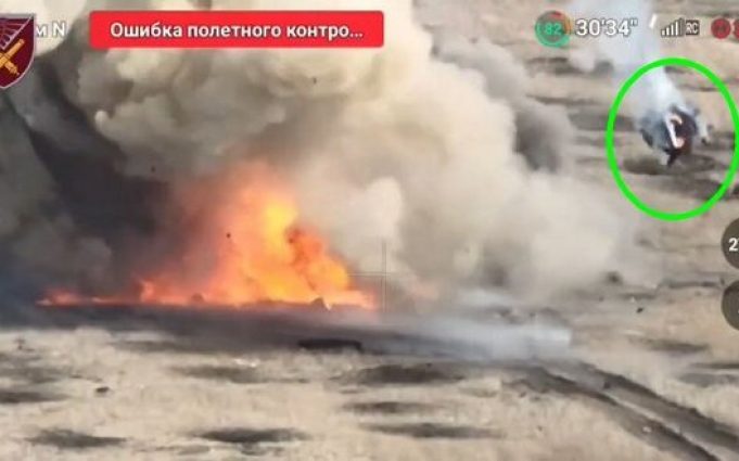 Башта ворожого танка летить у повітрі після детонації боєкомплекту. ВIДЕО Башта-ворожого-танка-летить-у-повітрі-після-детонації-боєкомплекту.-ВiДЕО