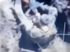 Окупант вставляє дуло автомата до рота та покінчує життя самогубством. ВIДЕО Окупант-вставляє-дуло-автомата-до-рота-та-покінчує-життя-самогубством.-ВiДЕО