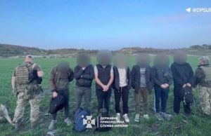 Семеро ухилянтів йшли до Молдови за маршрутом з Telegram, за який заплатили 80 тис. грн.... Семеро-ухилянтів-йшли-до-Молдови-за-маршрутом-з-telegram,-за-який-заплатили-80-тис-грн.