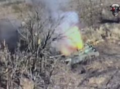 Бійці ССО дронами знищили 2 російські танка на Донецькому напрямку. ВIДЕО Бійці-ССО-дронами-знищили-2-російські-танка-на-Донецькому-напрямку.-ВiДЕО