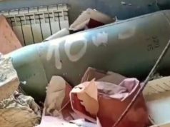 Російський пілот скинув бомбу ФАБ-500 із модулем УМПК на розташування російської піхоти. ВIДЕО Російський-пілот-скинув-бомбу-ФАБ-500-із-модулем-УМПК-на-розташування-російської-піхоти.-ВiДЕО