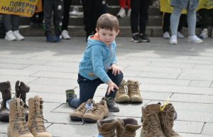 Акція “Безвісти зниклі – це не вирок” відбулася в центрі Києва. ВІДЕО+ФОТОрепортаж Акція-“Безвісти-зниклі-–-це-не-вирок”-відбулася-в-центрі-Києва.-ВІДЕО+ФОТОрепортаж