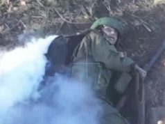 Окупант напустив диму, загорівся і сконав після атаки безпілотника. ВIДЕО Окупант-напустив-диму,-загорівся-і-сконав-після-атаки-безпілотника.-ВiДЕО