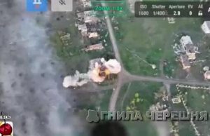 Наші бійці атакують будівлю, де ховаються троє окупантів. ВIДЕО Наші-бійці-атакують-будівлю,-де-ховаються-троє-окупантів.-ВiДЕО