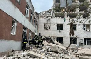 Удар РФ по Чернігову: Відомо про 17 загиблих та 78 постраждалих. Цифри можуть зрости (оновлено).... Удар-РФ-по-Чернігову:-Відомо-про-17-загиблих-та-78-постраждалих-Цифри-можуть-зрости-(оновлено).