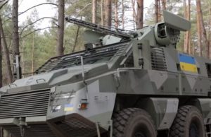 Сирському та Умєрову показали нову українську бронемашину. ВІДЕО+ФОТОрепортаж Сирському-та-Умєрову-показали-нову-українську-бронемашину.-ВІДЕО+ФОТОрепортаж