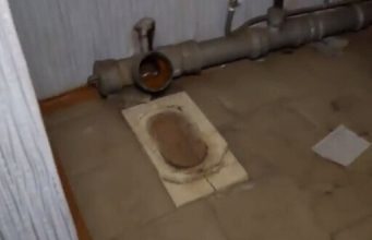 “Зняли навіть унітаз”: У Бурятії обікрали російського окупанта, який повернувся з України. ВIДЕО “Зняли-навіть-унітаз”:-У-Бурятії-обікрали-російського-окупанта,-який-повернувся-з-України.-ВiДЕО