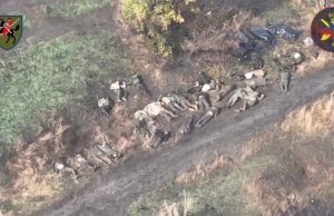 Трупи окупантів “вишикувались у шеренгу” на Авдіївському напрямку. ВIДЕО Трупи-окупантів-“вишикувались-у-шеренгу”-на-Авдіївському-напрямку.-ВiДЕО