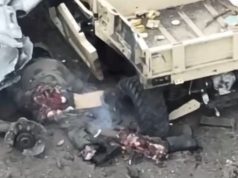 Дрон-камікадзе відірвав ноги окупанту та пошкодив “центр прінятія рєшеній”. ВIДЕО 18+ Дрон-камікадзе-відірвав-ноги-окупанту-та-пошкодив-“центр-прінятія-рєшеній”.-ВiДЕО-18+