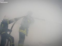 Ліквідація наслідків ракетного удару по Одесі. ВІДЕО+ФОТОрепортаж Ліквідація-наслідків-ракетного-удару-по-Одесі.-ВІДЕО+ФОТОрепортаж