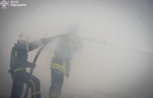 Ліквідація наслідків ракетного удару по Одесі. ВІДЕО+ФОТОрепортаж Ліквідація-наслідків-ракетного-удару-по-Одесі.-ВІДЕО+ФОТОрепортаж