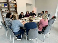 Розвиваємо соціальні послуги: у Нововолинській громаді триває робота над проєктом від ЮНІСЕФ Розвиваємо-соціальні-послуги:-у-Нововолинській-громаді-триває-робота-над-проєктом-від-ЮНІСЕФ