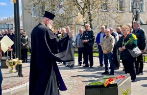 У Нововолинську вшанували пам’ять жертв Чорнобильської трагедії У-Нововолинську-вшанували-пам’ять-жертв-Чорнобильської-трагедії