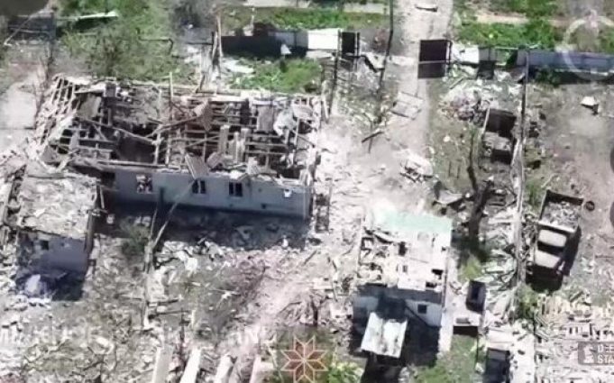 Сили Оборони завдають ураження окупантам у Нетайловому на Донеччині. ВIДЕО Сили-Оборони-завдають-ураження-окупантам-у-Нетайловому-на-Донеччині.-ВiДЕО