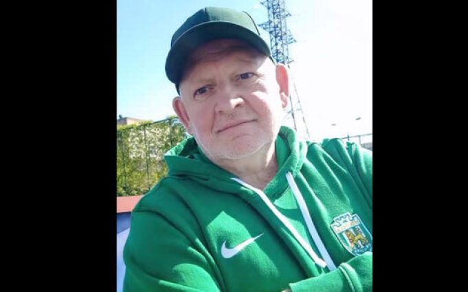 Батька заступника керівника ОП, “опоблоківця” Шурму вигнали з фансектора ФК “Карпати”. ВIДЕО Батька-заступника-керівника-ОП,-“опоблоківця”-Шурму-вигнали-з-фансектора-ФК-“Карпати”.-ВiДЕО