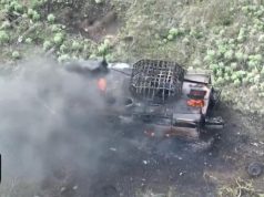 Горить БТР-82 А окупантів, який наїхав на міну в районі міста Часів Яр. ВIДЕО Горить-БТР-82-А-окупантів,-який-наїхав-на-міну-в-районі-міста-Часів-Яр.-ВiДЕО