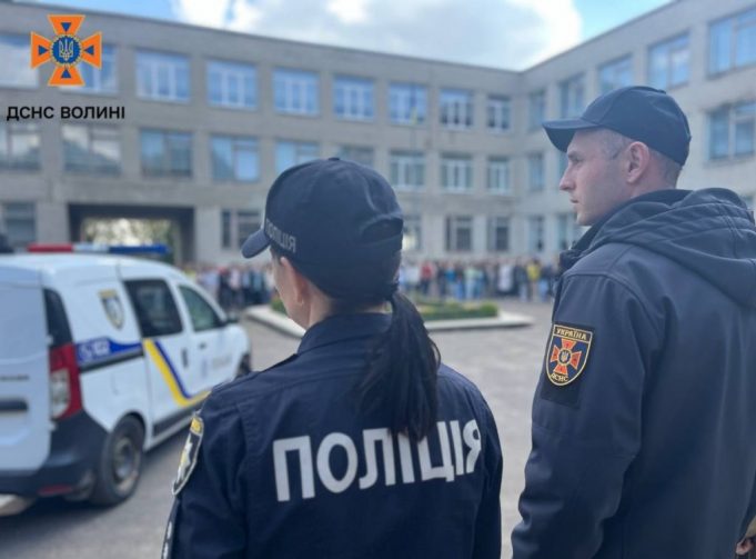 ДСНС спільно з поліцейськими провели навчальну евакуацію