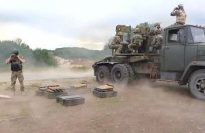 В Україні відзначають День піхоти: Сирський привітав військових. ВIДЕО В-Україні-відзначають-День-піхоти:-Сирський-привітав-військових.-ВiДЕО