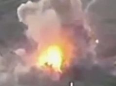 Підрив російської БМП на мінному загородженні в районі Урожайного на Донеччині. ВIДЕО Підрив-російської-БМП-на-мінному-загородженні-в-районі-Урожайного-на-Донеччині.-ВiДЕО