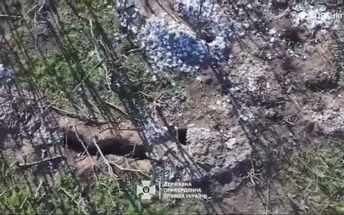 Прикордонники знищили близько десятка позицій окупантів. ВIДЕО Прикордонники-знищили-близько-десятка-позицій-окупантів.-ВiДЕО