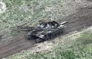 БМП Bradley ракетою TOW знищив російський танк Т-80. ВIДЕО БМП-bradley-ракетою-tow-знищив-російський-танк-Т-80.-ВiДЕО