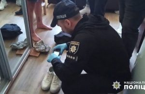 Чоловік в Одесі зарізав 16-річного підлітка за відмову дати закурити. ВІДЕО+ФОТОрепортаж Чоловік-в-Одесі-зарізав-16-річного-підлітка-за-відмову-дати-закурити.-ВІДЕО+ФОТОрепортаж