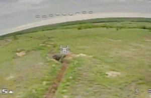 73 морський центр ССО “викурює” російських окупантів з бліндажів та нищить їх майно і БК... 73-морський-центр-ССО-“викурює”-російських-окупантів-з-бліндажів-та-нищить-їх-майно-і-БК.