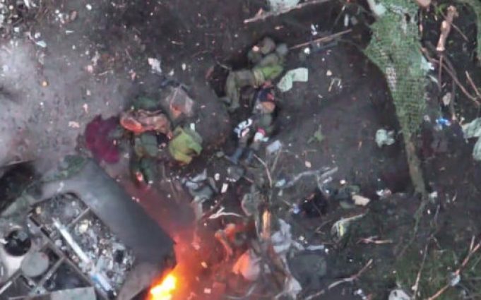 Дроноводи 10-ї ОГШБр знищили двох російських окупантів. ВIДЕО Дроноводи-10-ї-ОГШБр-знищили-двох-російських-окупантів.-ВiДЕО