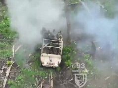 Бійці 93-ї ОМбр дронами зупинили спробу штурму окупантів на Авдіївському напрямку. ВIДЕО Бійці-93-ї-ОМбр-дронами-зупинили-спробу-штурму-окупантів-на-Авдіївському-напрямку.-ВiДЕО