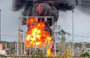 Росіяни заявили про атаку безпілотників на Липецьку область: там загорілась підстанція. ВIДЕО Росіяни-заявили-про-атаку-безпілотників-на-Липецьку-область:-там-загорілась-підстанція.-ВiДЕО