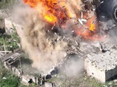 Українські захисники ліквідували близько 10 окупантів, які переховувалися у будівлі. ВIДЕО Українські-захисники-ліквідували-близько-10-окупантів,-які-переховувалися-у-будівлі.-ВiДЕО