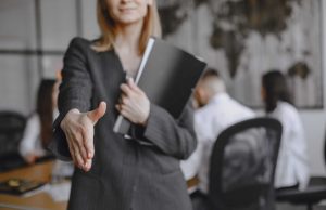 Шукаєте роботу: Центр зайнятості пропонує перелік актуальних вакансій Шукаєте-роботу:-Центр-зайнятості-пропонує-перелік-актуальних-вакансій