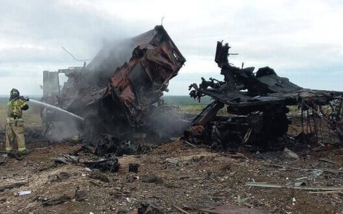 Удари по аеродрому “Бельбек” в окупованому Криму. ВІДЕО+ФОТОрепортаж Удари-по-аеродрому-“Бельбек”-в-окупованому-Криму.-ВІДЕО+ФОТОрепортаж