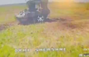 Бійці 47-ї ОМБр знищили БТР російських окупантів дронами “Дикі Шершні”. ВIДЕО Бійці-47-ї-ОМБр-знищили-БТР-російських-окупантів-дронами-“Дикі-Шершні”.-ВiДЕО