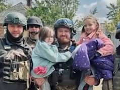 “Героям слава!”: поліцейські евакуювали маму з дітьми на Харківщині. ВIДЕО “Героям-слава!”:-поліцейські-евакуювали-маму-з-дітьми-на-Харківщині.-ВiДЕО