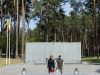 Зеленський та перша леді вшанували пам’ять жертв політичних репресій у Биківні. ВIДЕО Зеленський-та-перша-леді-вшанували-пам’ять-жертв-політичних-репресій-у-Биківні.-ВiДЕО