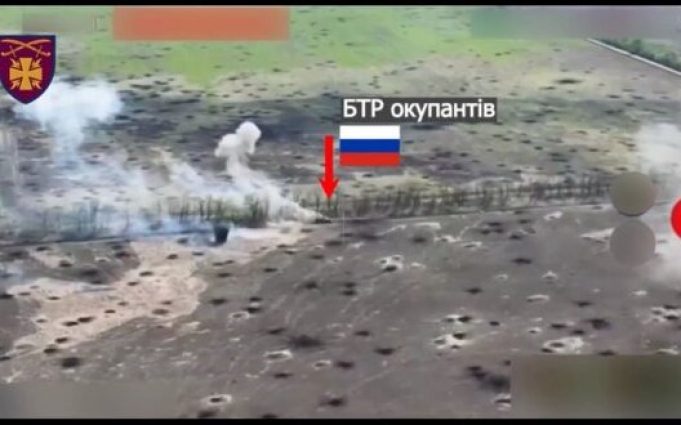 Танковий екіпаж 115 ОМБр прямим наведенням нищить російський БТР на Донеччині. ВIДЕО Танковий-екіпаж-115-ОМБр-прямим-наведенням-нищить-російський-БТР-на-Донеччині.-ВiДЕО