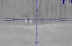 Снайпери знищують ворожу розвідгрупу на харківському напрямку. ВIДЕО Снайпери-знищують-ворожу-розвідгрупу-на-харківському-напрямку.-ВiДЕО