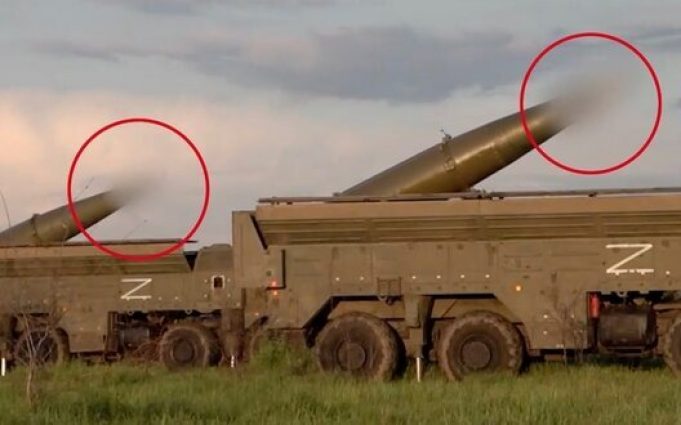 Ядерні навчання у РФ: Міноборони Росії “розмило” на відео боєголовки на “Іскандерах”. ВІДЕО+ФОТО Ядерні-навчання-у-РФ:-Міноборони-Росії-“розмило”-на-відео-боєголовки-на-“Іскандерах”.-ВІДЕО+ФОТО