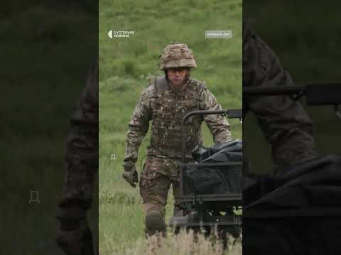 Вивозять тіла загиблих за допомогою дрона (ВІДЕО) Вивозять тіла загиблих за допомогою дрона (ВІДЕО)