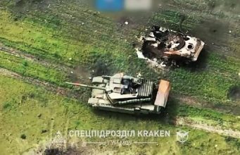 Захисники Часового Яру спалили російські танки Т-90М “Прорив” і Т-72Б3М. ВIДЕО Захисники-Часового-Яру-спалили-російські-танки-Т-90М-“Прорив”-і-Т-72Б3М.-ВiДЕО