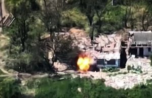 Українські захисники виявили схованку ворога на Запоріжжі та відпрацювали по ній. ВIДЕО Українські-захисники-виявили-схованку-ворога-на-Запоріжжі-та-відпрацювали-по-ній.-ВiДЕО