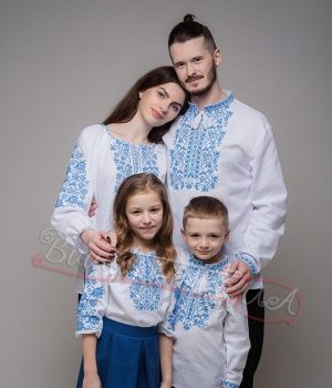 Сучасні сімейні вишиванки українського виробництва