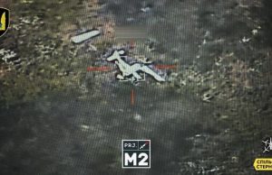 Спецпризначенці СБУ збили російський “Орлан-10” на Херсонщині. ВIДЕО Спецпризначенці-СБУ-збили-російський-“Орлан-10”-на-Херсонщині.-ВiДЕО