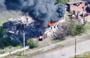 Підрозділ Wild Division “викурює” окупантів на Харківщині дронами “Дикі шершні”. ВIДЕО Підрозділ-wild-division-“викурює”-окупантів-на-Харківщині-дронами-“Дикі-шершні”.-ВiДЕО