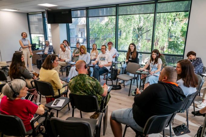 Військових і членів їх сімей запрошують на зустрічі з психологом у Центрі життєстійкості Військових-і-членів-їх-сімей-запрошують-на-зустрічі-з-психологом-у-Центрі-життєстійкості