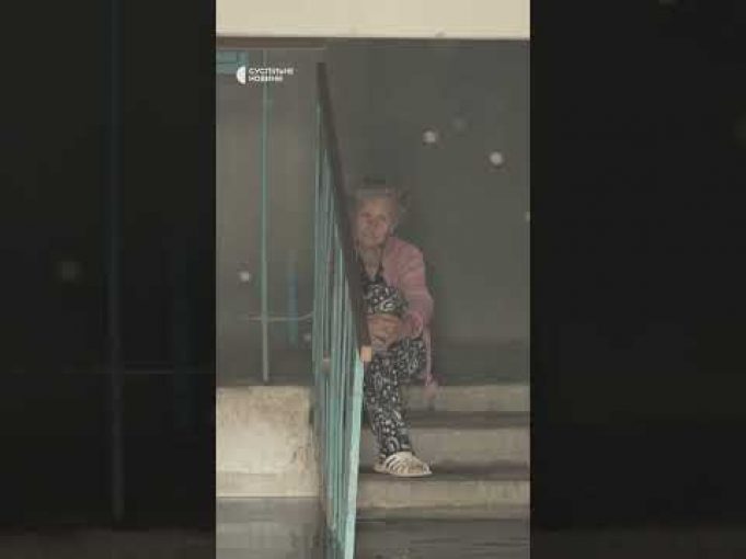 ? Рік тому: порятунок людей у Херсоні #shorts (ВІДЕО) ? Рік тому: порятунок людей у Херсоні #shorts (ВІДЕО)