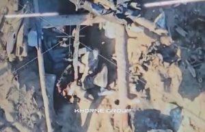 Невдала спроба пораненого окупанта покінчити життя самогубством. ВIДЕО Невдала-спроба-пораненого-окупанта-покінчити-життя-самогубством.-ВiДЕО