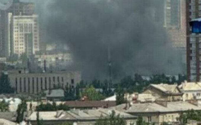 Вибухи пролунали в окупованому Донецьку. ВIДЕО Вибухи-пролунали-в-окупованому-Донецьку.-ВiДЕО
