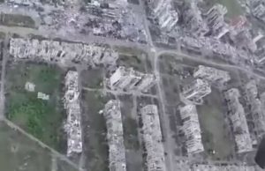 Безлюдна руїна: “освобожденый” окупантами Бахмут з висоти пташиного польоту. ВIДЕО Безлюдна-руїна:-“освобожденый”-окупантами-Бахмут-з-висоти-пташиного-польоту.-ВiДЕО